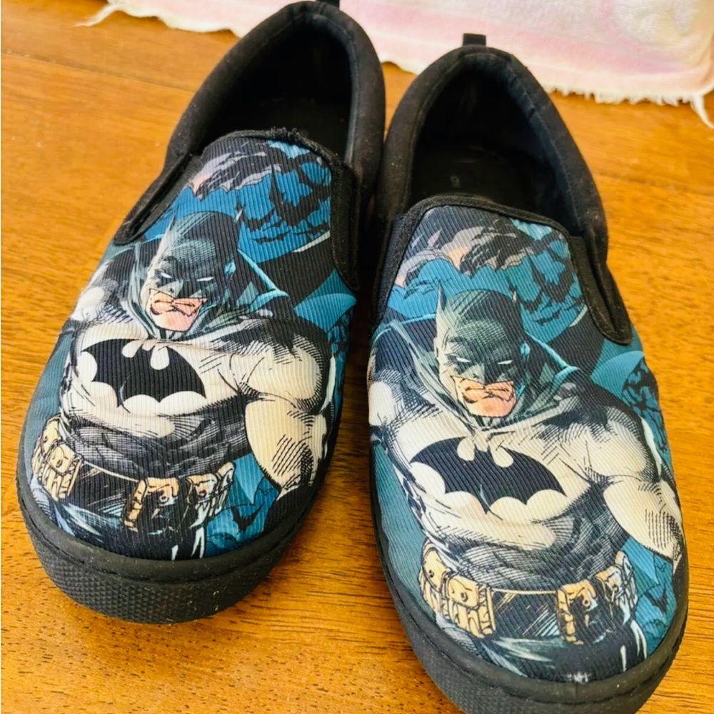 Batman Canvas sneakers For Men size 9